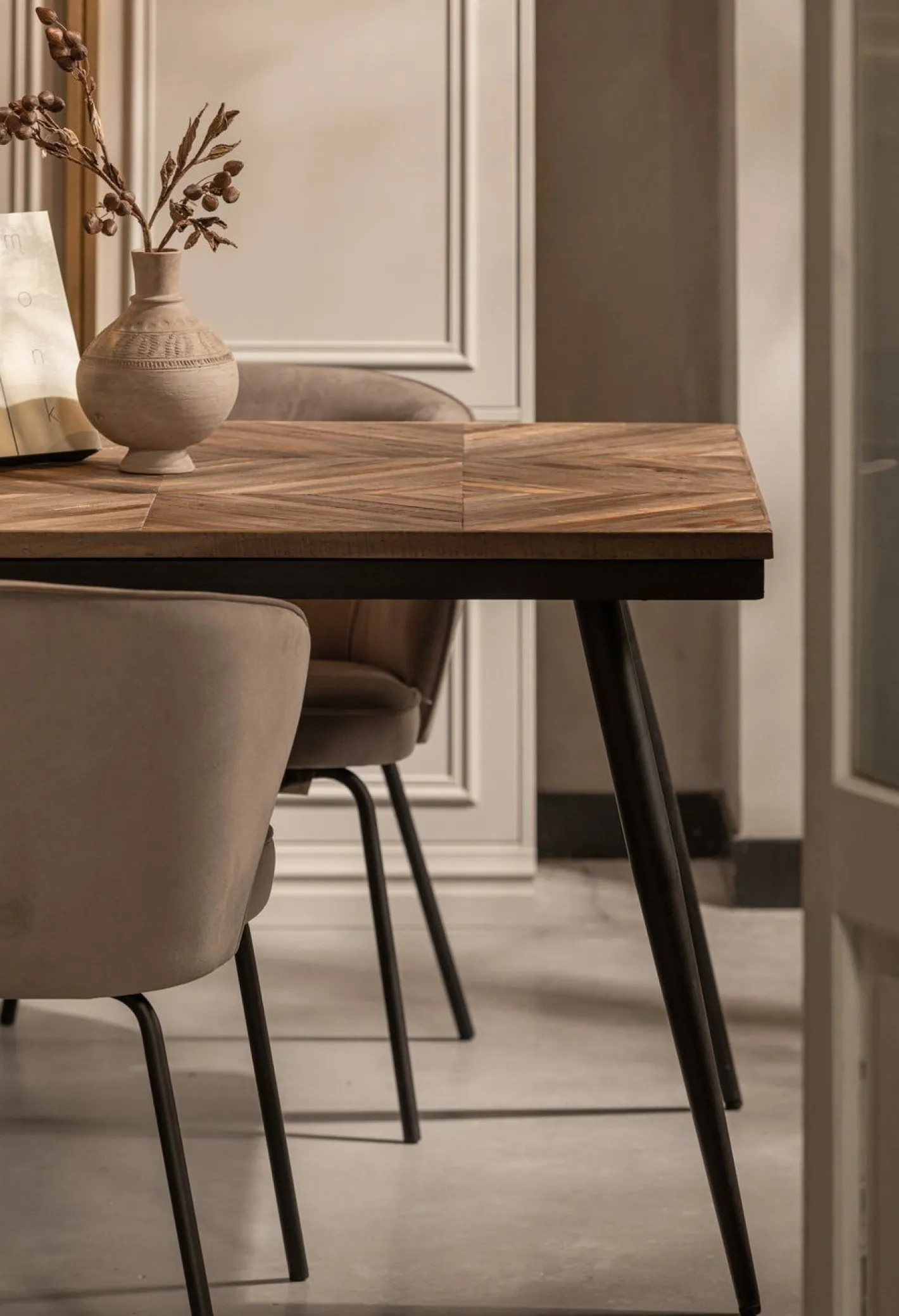 Discount WOOOD Admit Eetkamerstoel Khaki