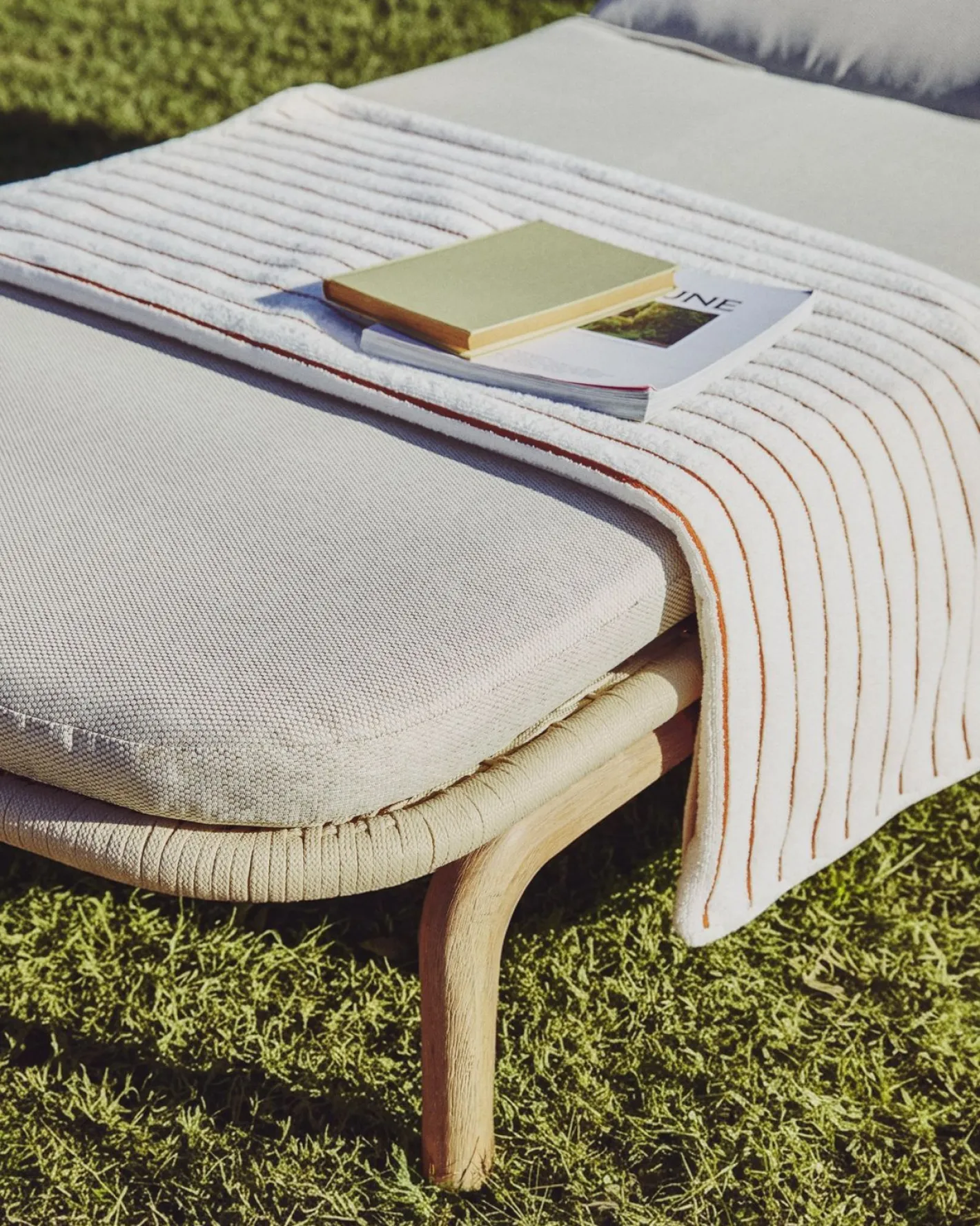 Sale Kave Home Alipa Outdoor Ligstoel Ecru
