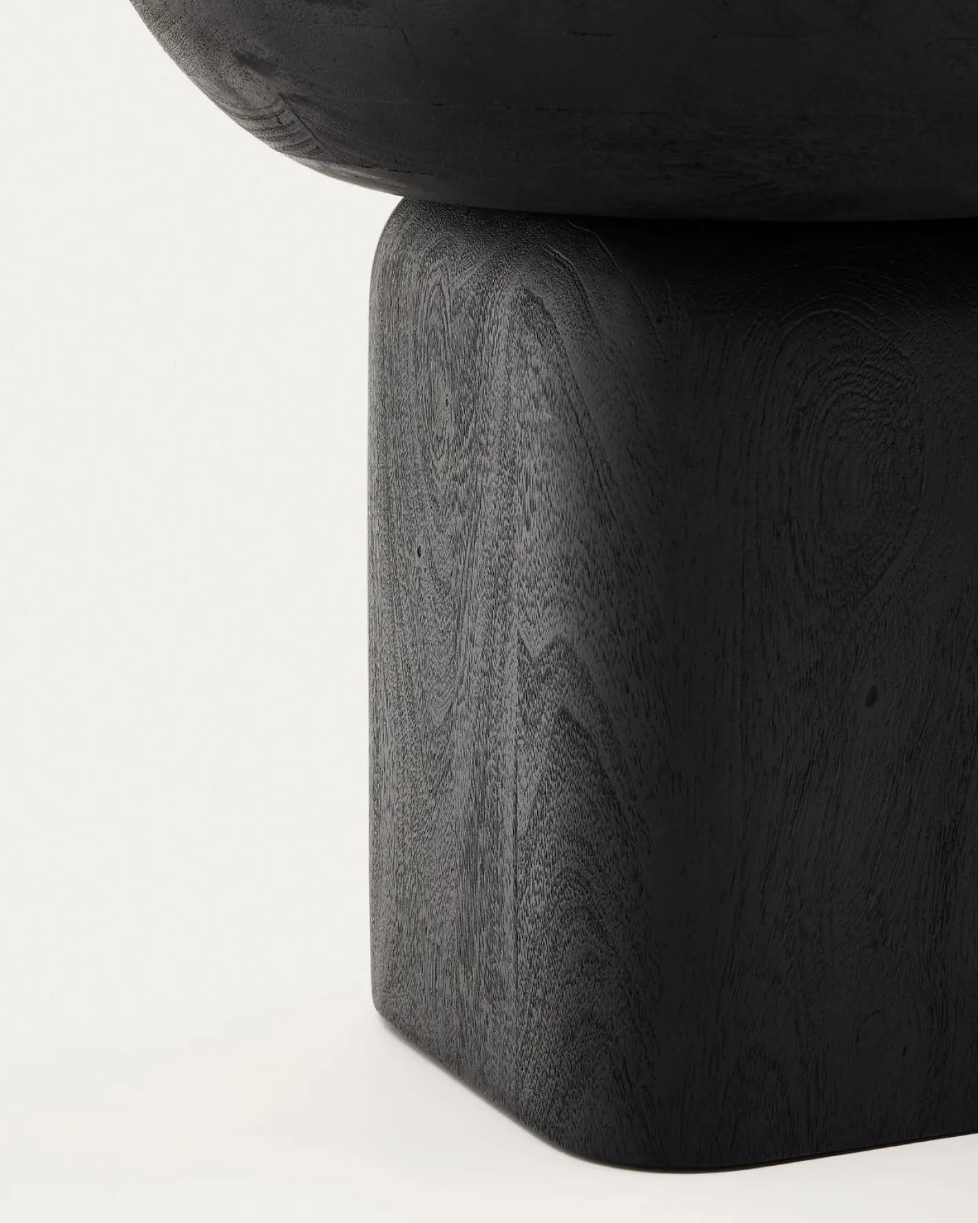 New Kave Home Ambra Bijzettafel Zwart