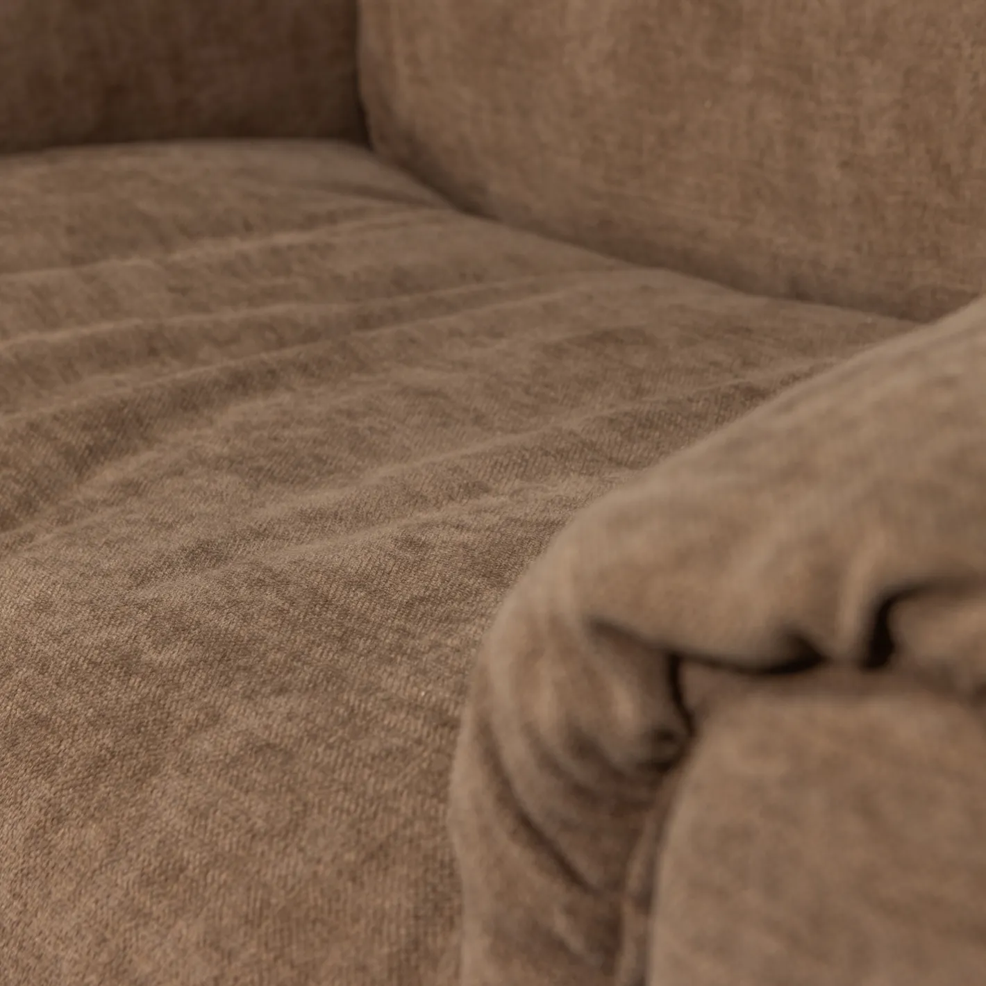 New WOOOD Baggy Loveseat Brown