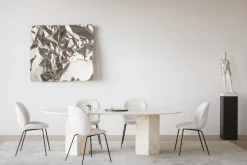 Clearance GUBI Beetle Eetkamerstoel Light Bouclé