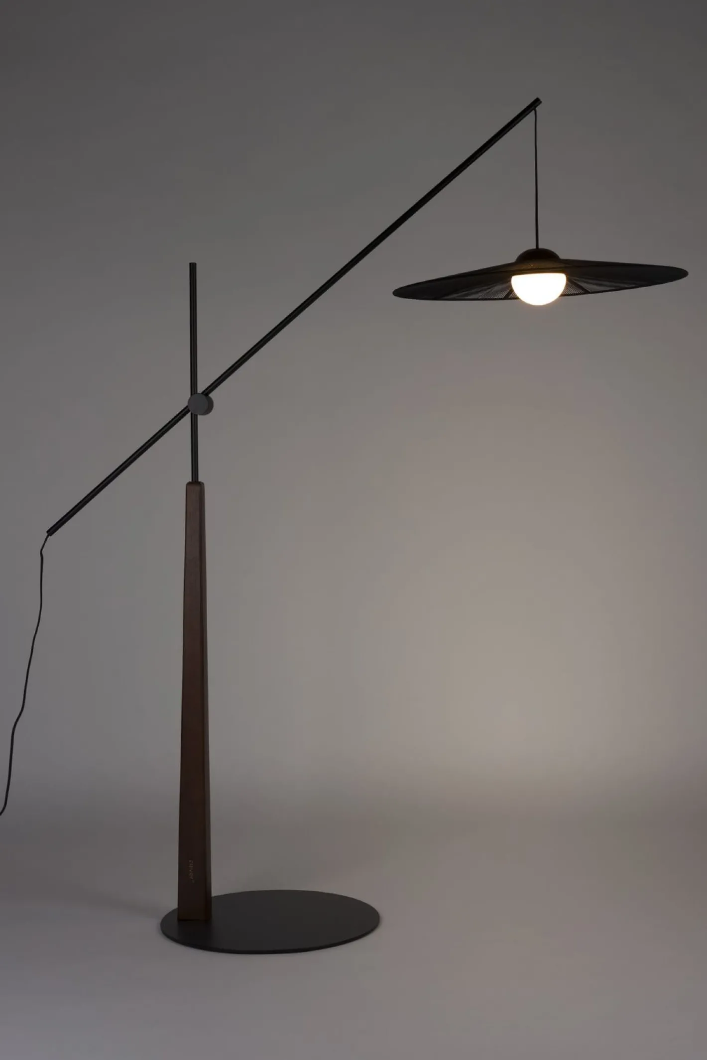 Sale Zuiver Belle Vloerlamp Zwart
