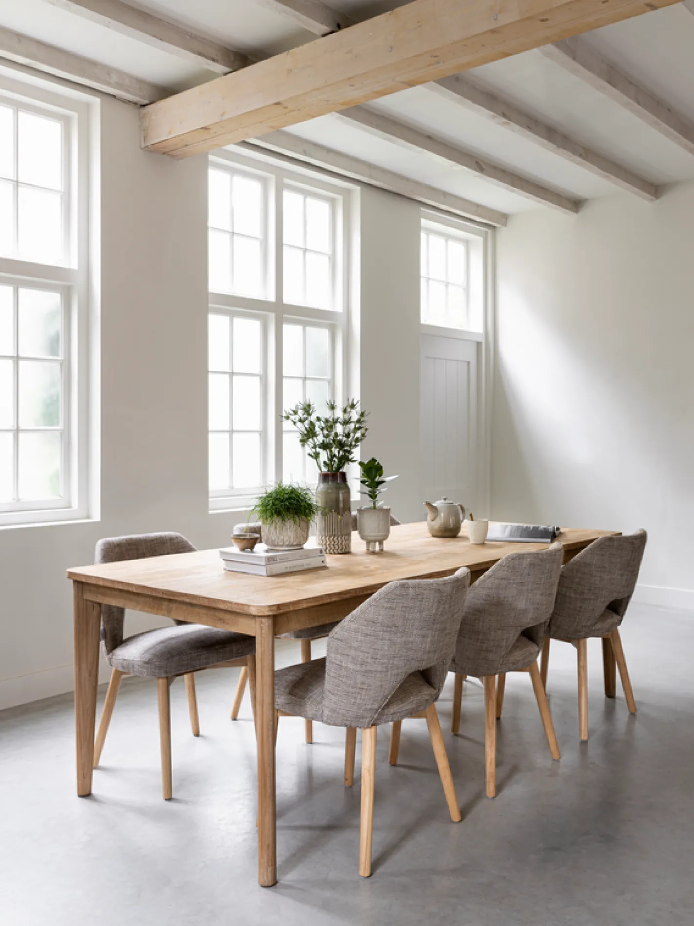 MUST Living Blossom Eetkamerstoel Brown