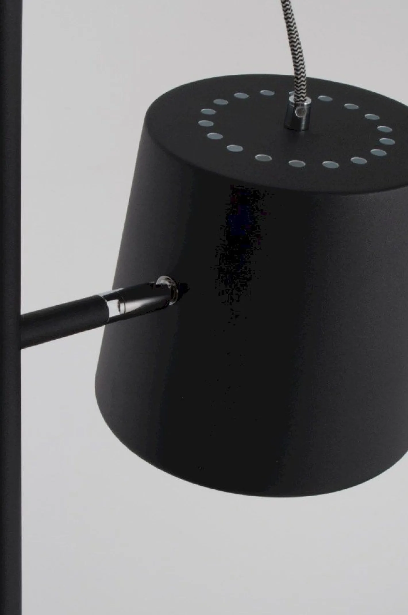 Best Zuiver Bluckle Head Vloerlamp Black