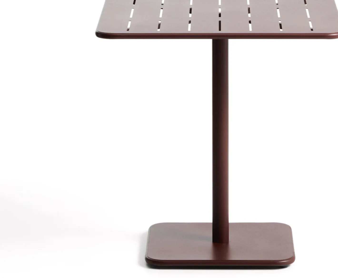 Clearance Kave Home Brai Outdoor Bistrotafel Donkerrood