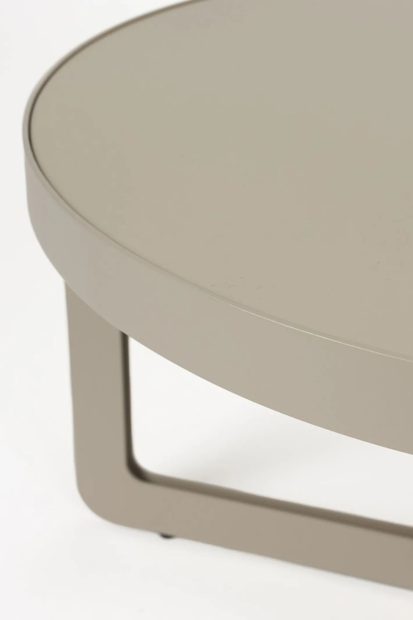 New Zuiver Centre Ovaal Salontafel Beige