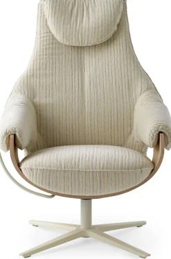 Clearance Leolux Cream Plus Fauteuil Cream, Walnut