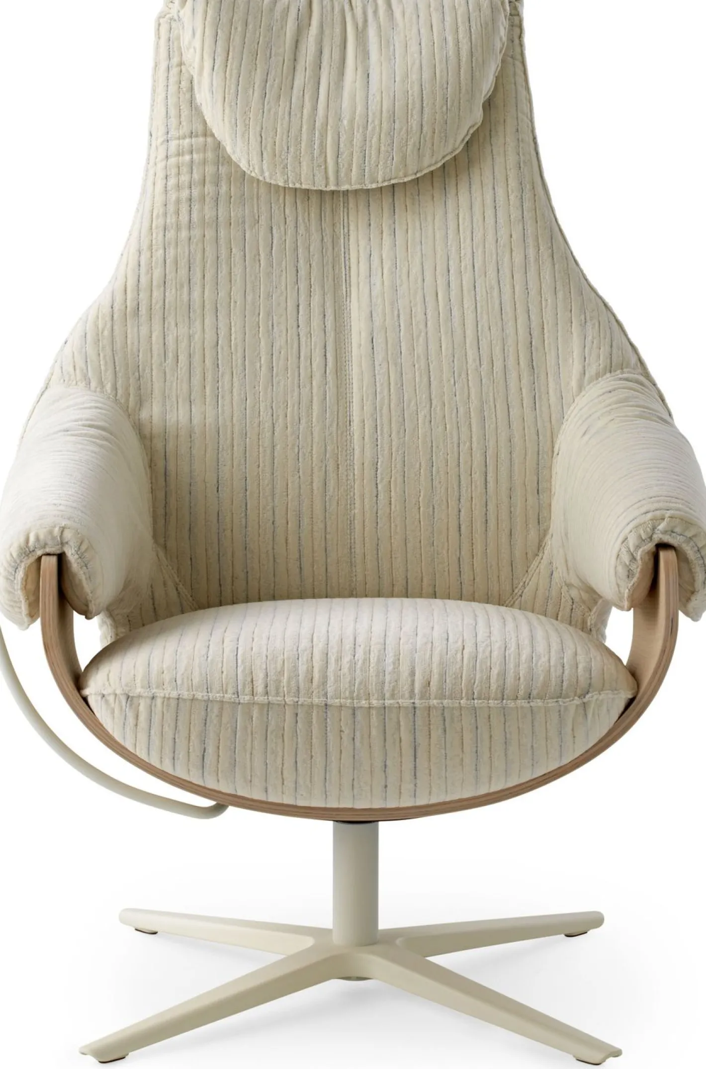 Clearance Leolux Cream Plus Fauteuil Cream, Walnut