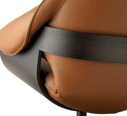 Clearance Leolux Cream Plus Fauteuil Cream, Walnut
