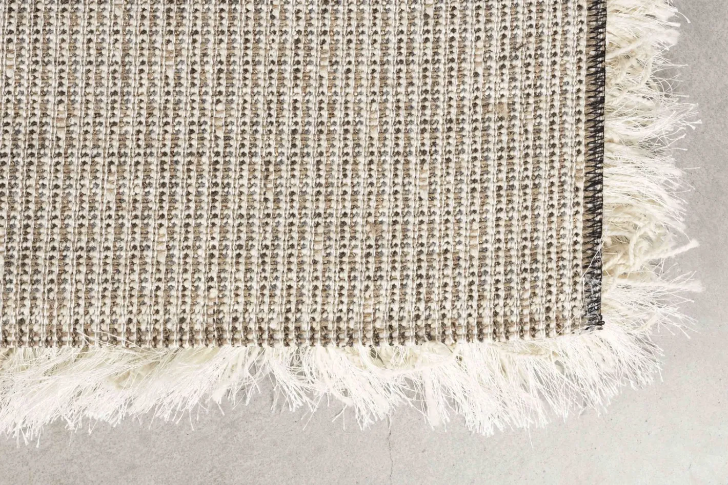 Outlet Zuiver Curly Vloerkleed Beige