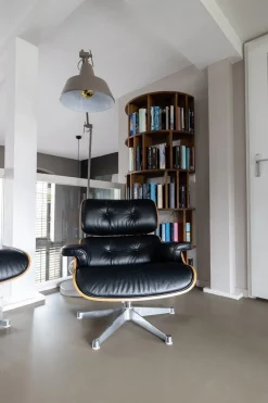 New Vitra Eames Lounge Chair & Hocker Zwart