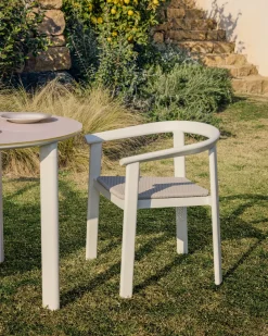 Online Kave Home Erice Tuinstoel Ecru