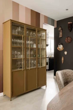New WOOOD Exhibit 3-deurs Vitrinekast Honey Yellow