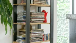 Hot Henders en Hazel Farmland Boekenkast Railway Brown