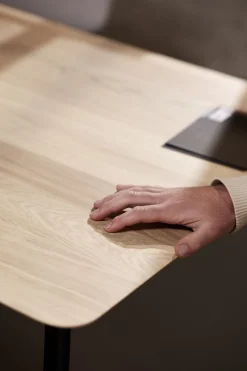 Studio HENK Flyta Eettafel Naturel