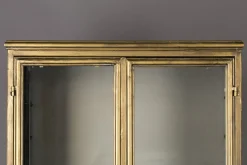 Best Dutchbone Gertlush Vitrinekast Antique Brass