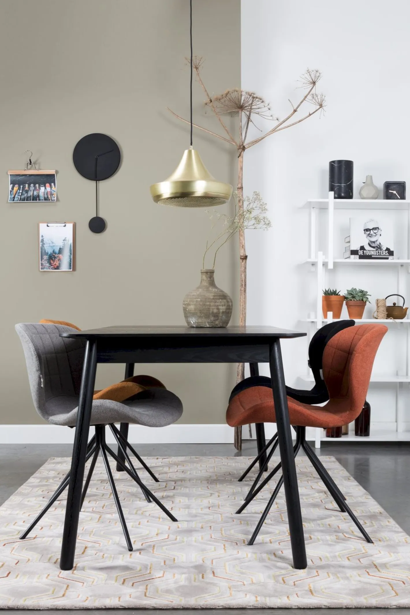 New Zuiver Glimps Eettafel Black