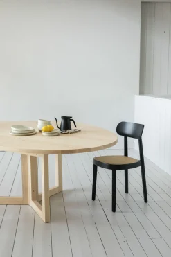 Best Pilat & Pilat Grut 2 Eettafel Zeep Wit