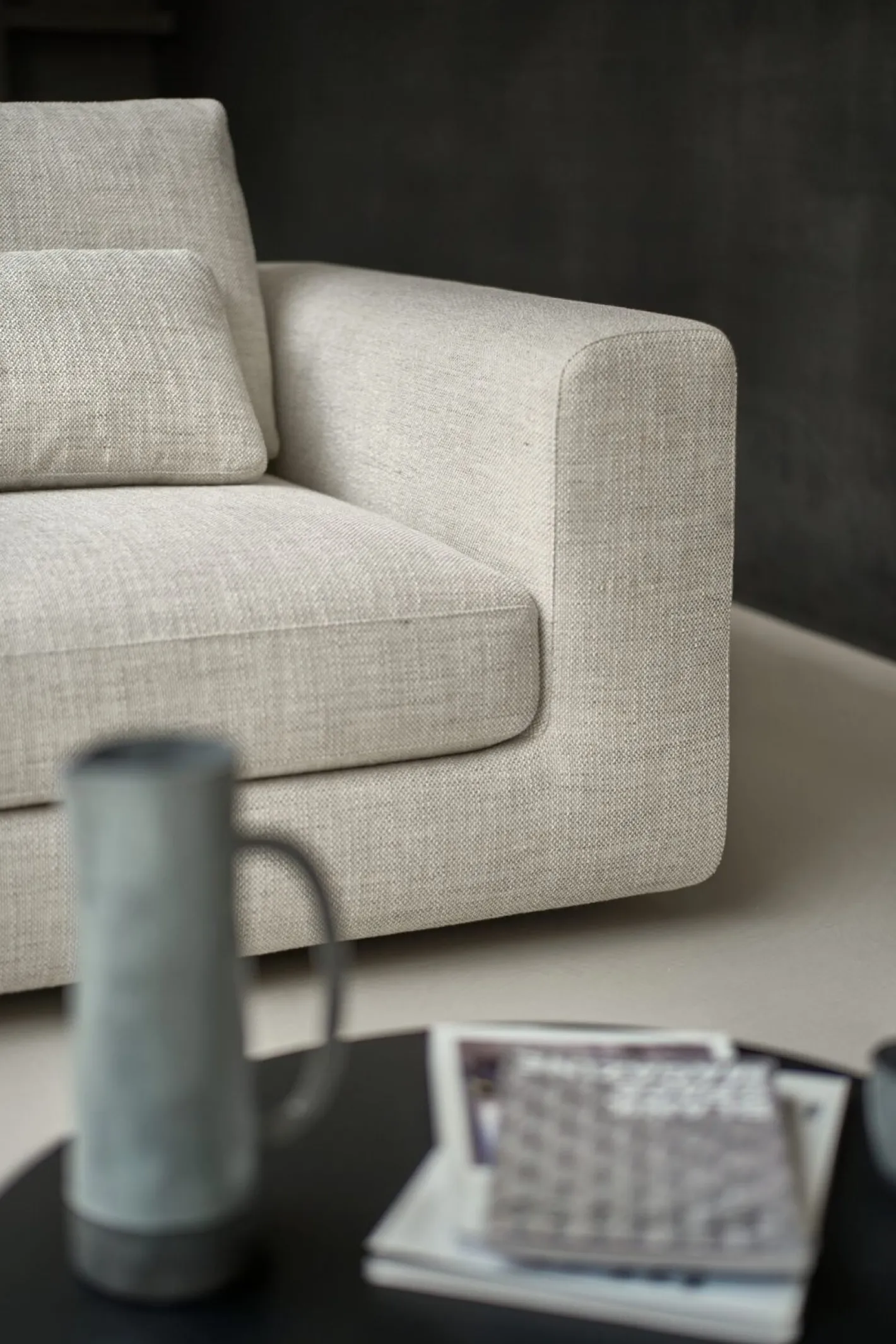 New Design on Stock Harris Zitbank Beige