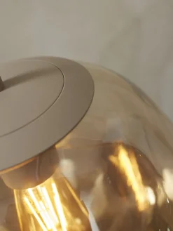 It's about RoMi Helsinki Hanglamp Amber