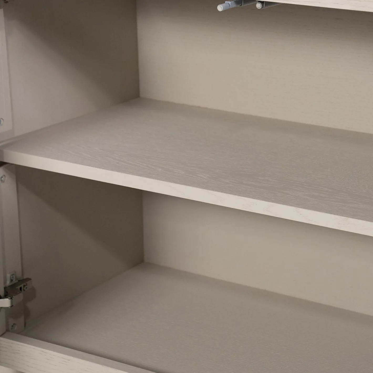 Outlet Eleonora Helsinki Dressoir Taupe
