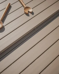 Best Kave Home Izola Uitschuifbare Tuintafel Beige
