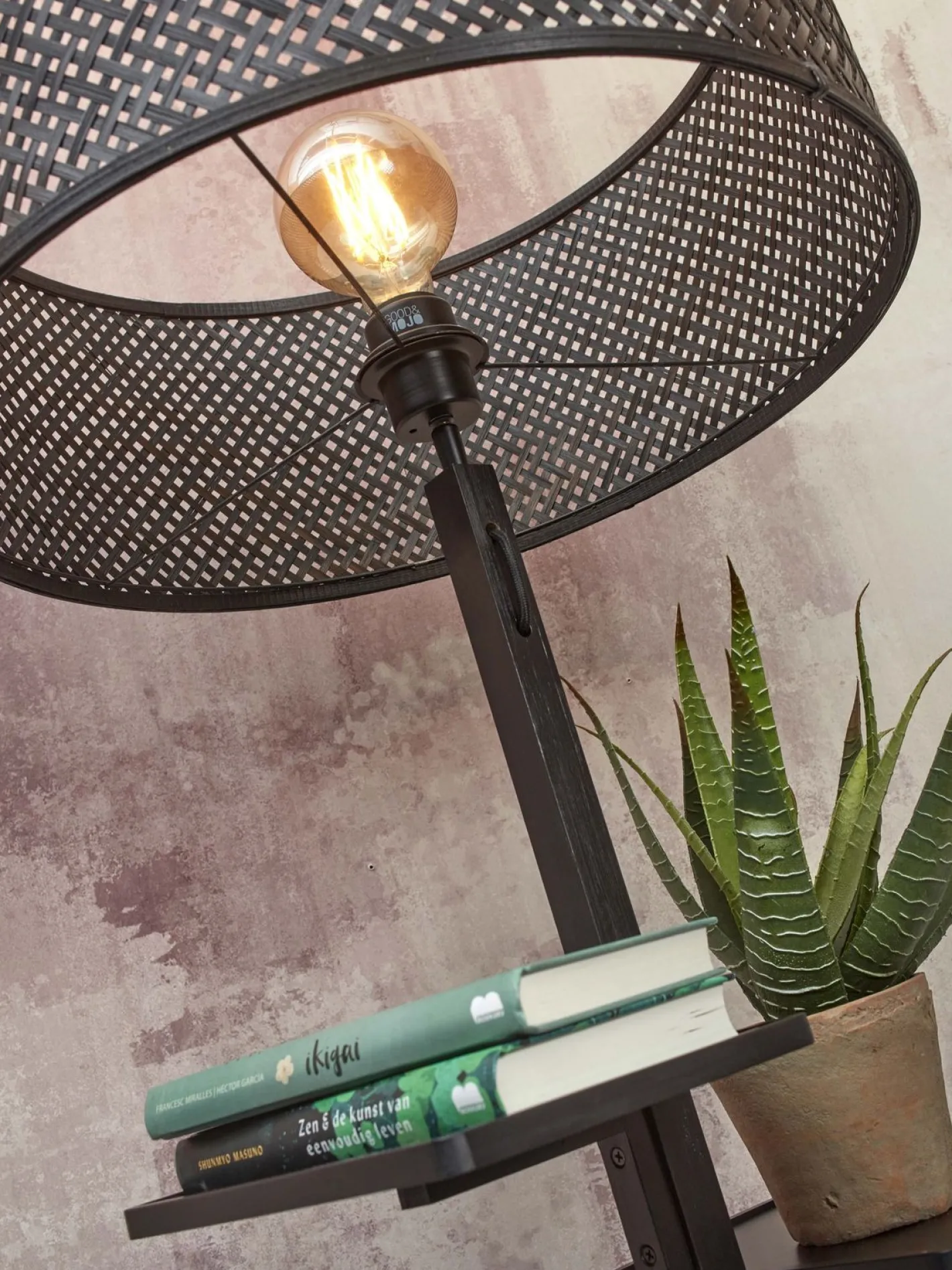 New Good&Mojo Java Shelves Vloerlamp Black