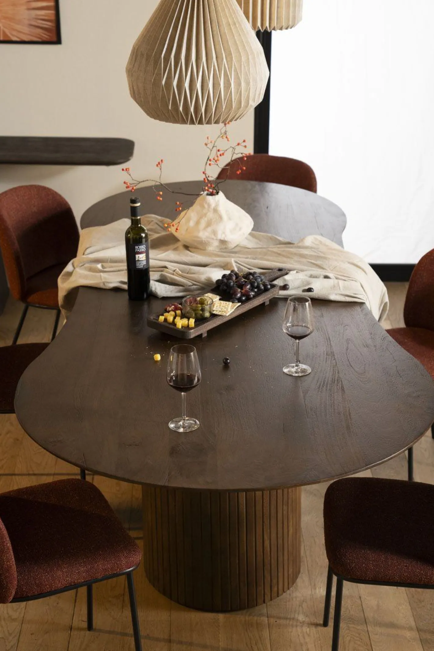 Hot Eleonora Jordy Eettafel Bruin