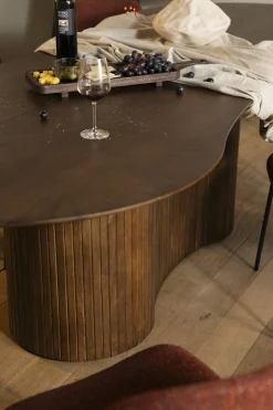 Hot Eleonora Jordy Eettafel Bruin