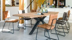 Best Henders en Hazel Julien Armstoel Groen