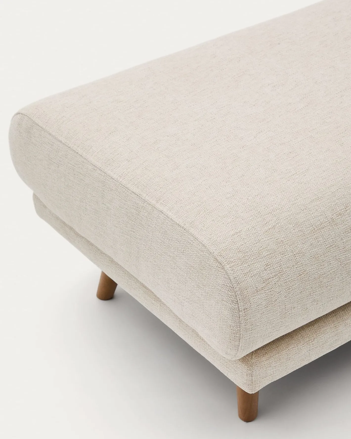 Online Kave Home Karin Hocker Beige
