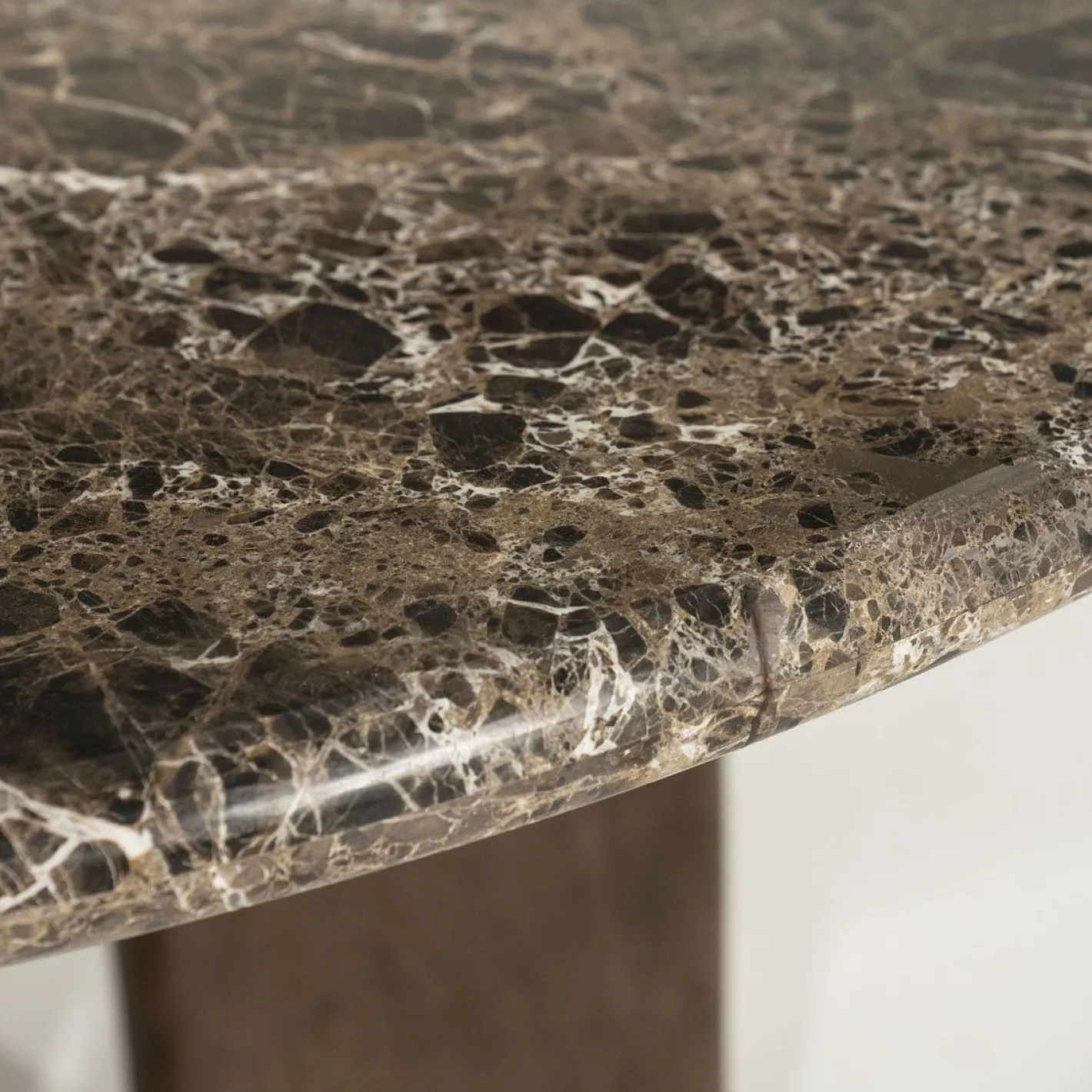 Outlet Eleonora Lando Eettafel Bruin