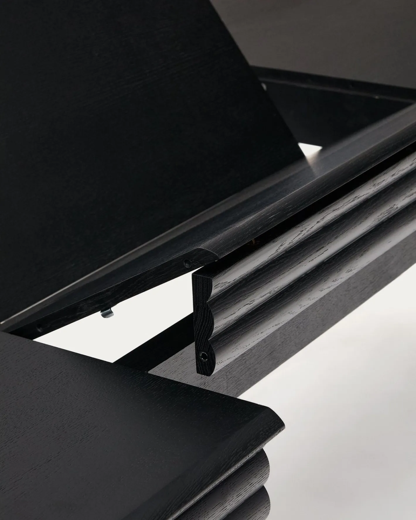 Discount Kave Home Lenon Eettafel Zwart