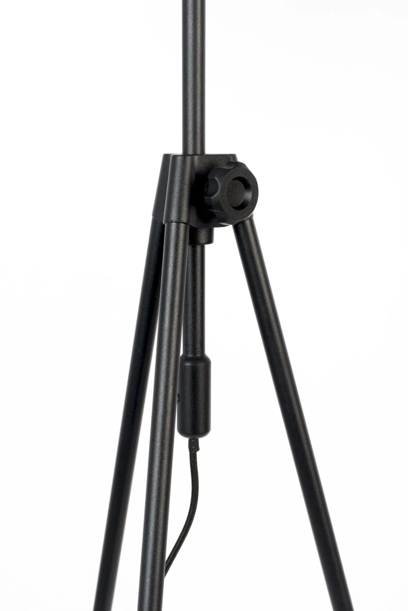 Discount Zuiver Lesley Vloerlamp Black