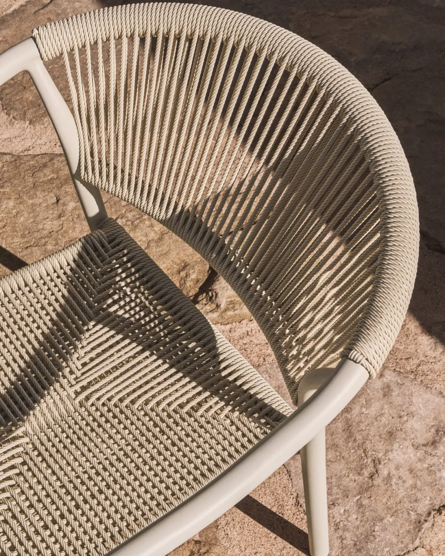 Best Kave Home Livadia Tuinstoel Ecru