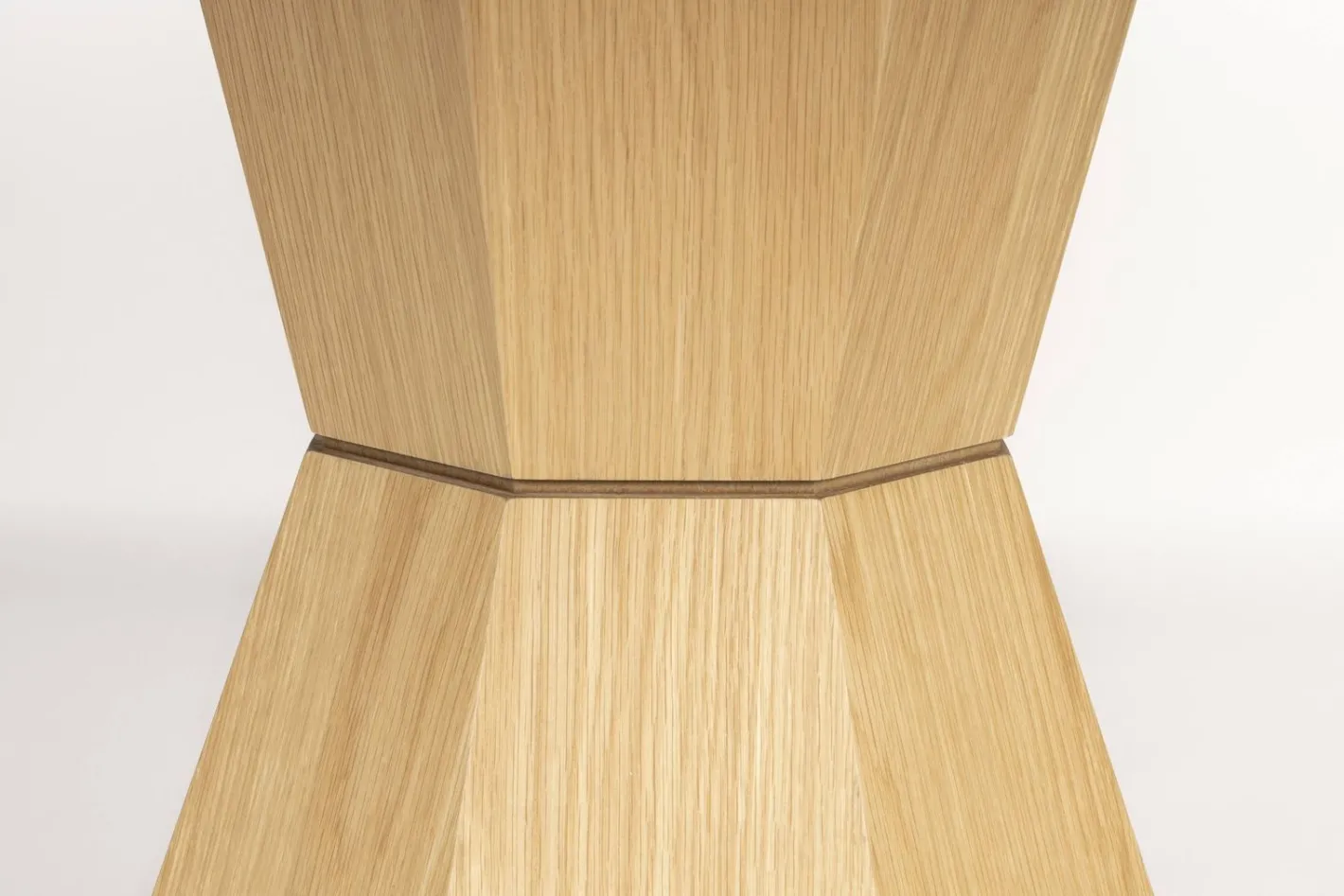 Discount Zuiver Lotus Eettafel Naturel