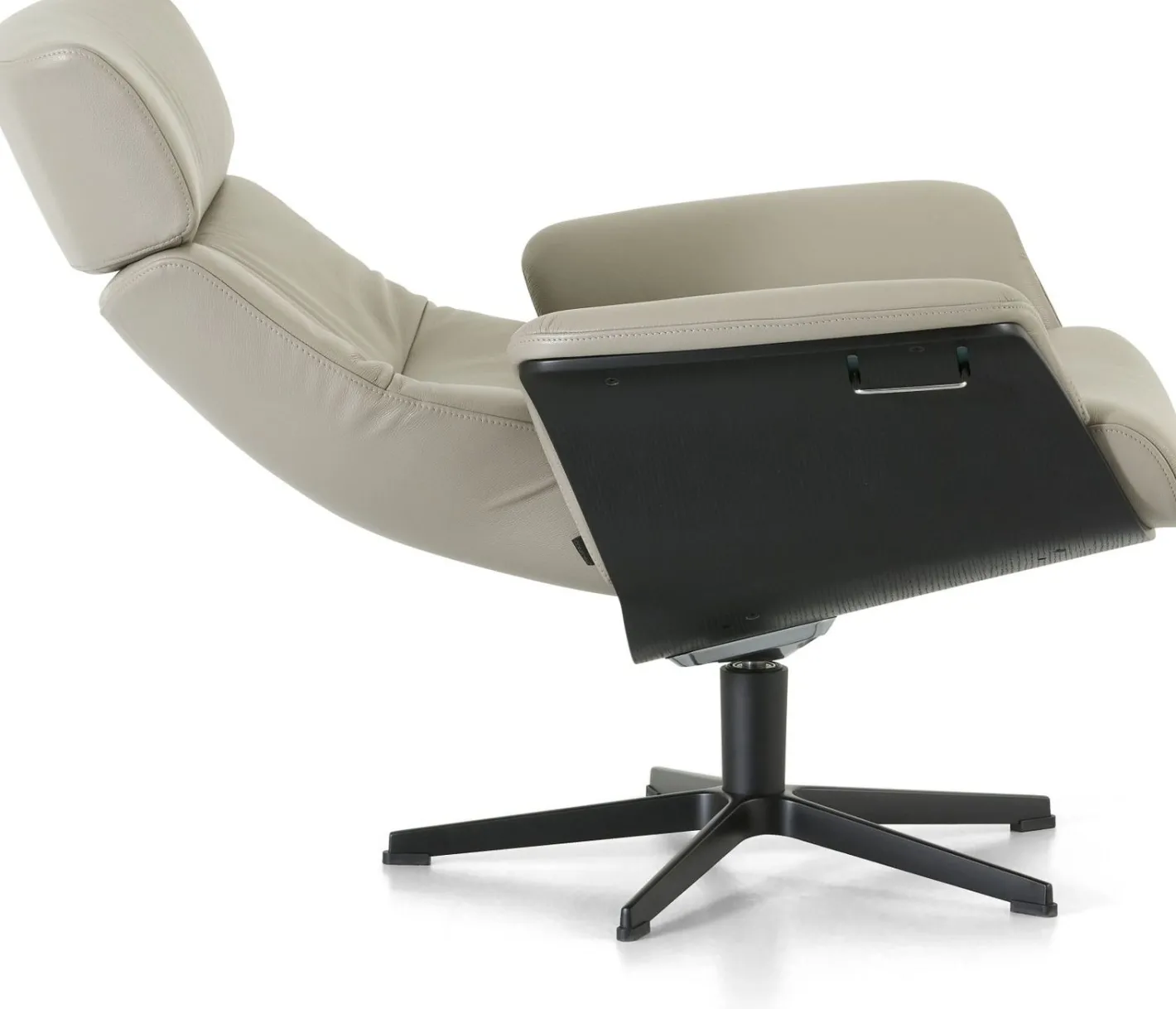 New Montèl Luxor Relaxfauteuil + Hocker Cement