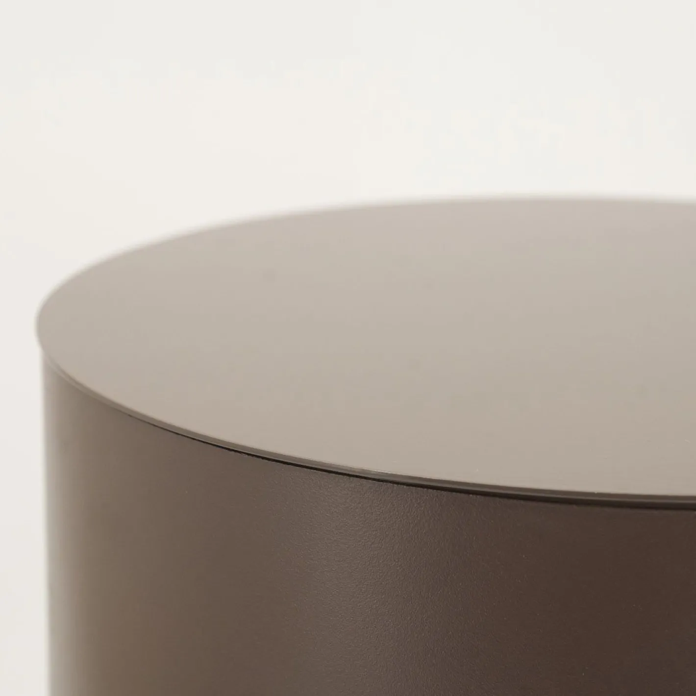 New By Boo Mesita Bijzettafel Dark Taupe