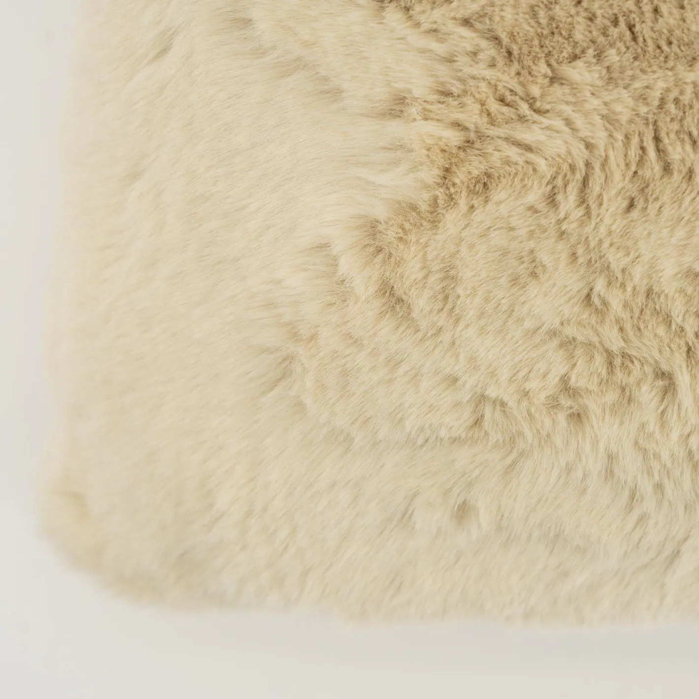 By Boo Mosa Sierkussen Beige