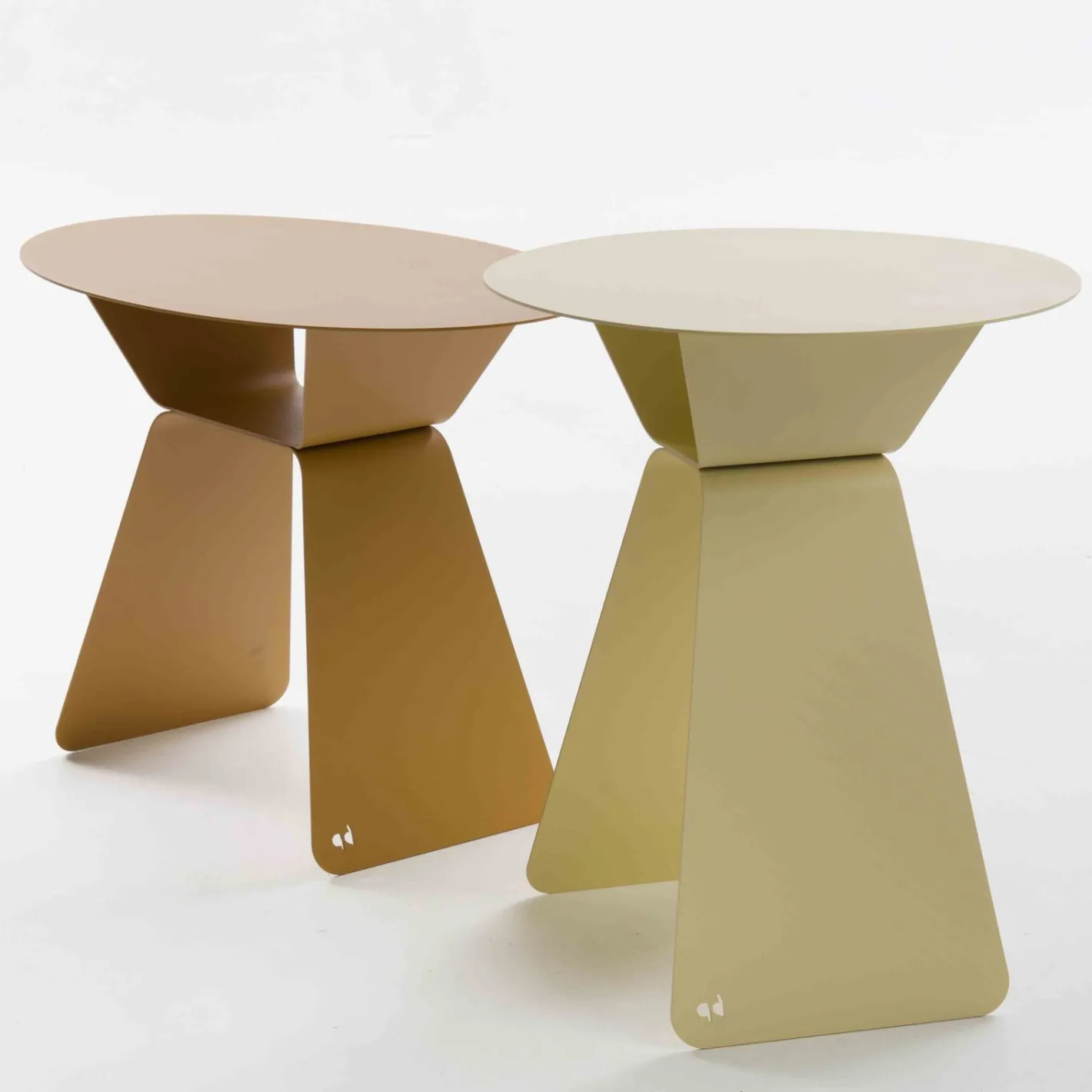 Hot Bert Plantagie Olly Rond Bijzettafel Orange, Brown