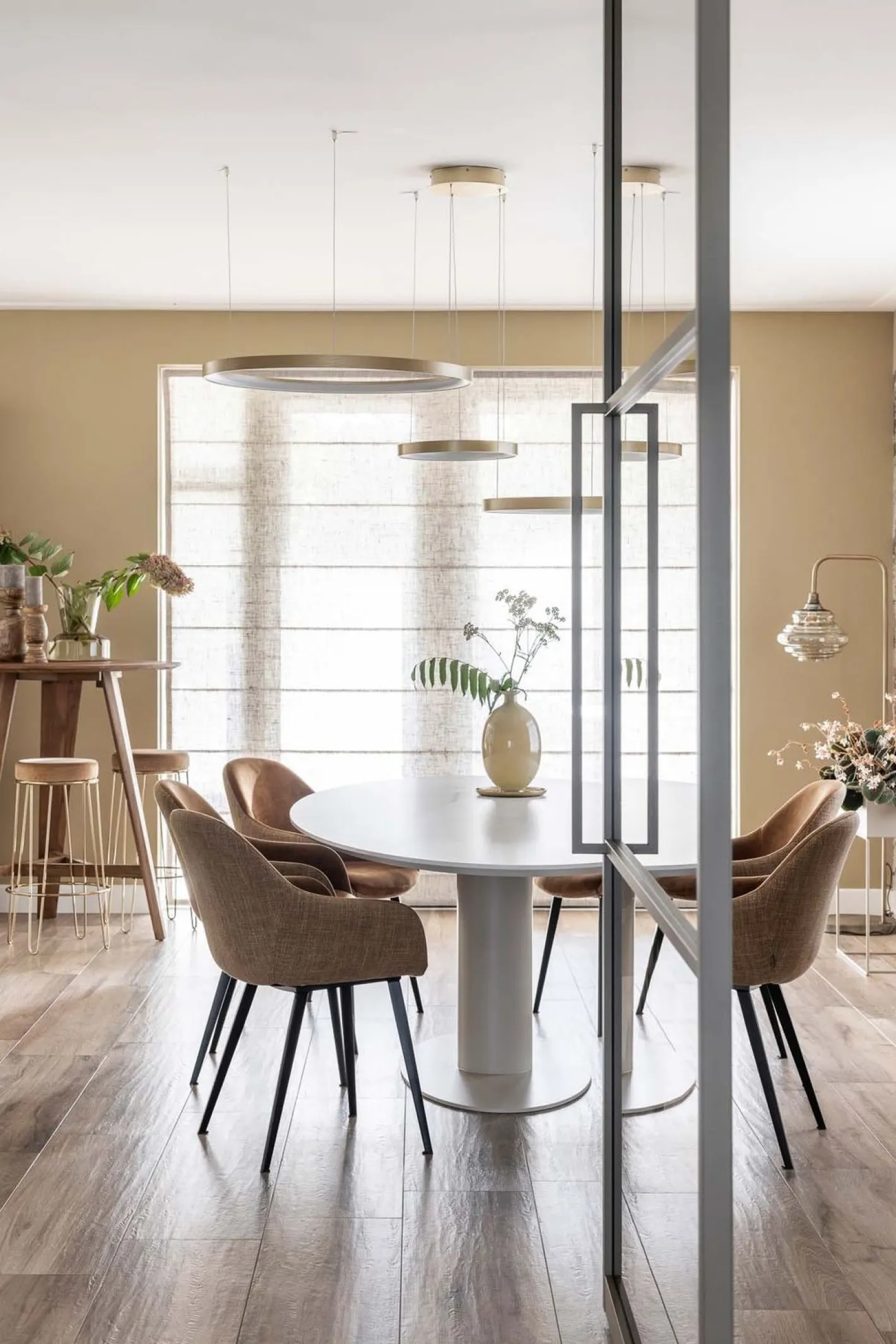 Discount Metaform Orfis Eettafel Bruin