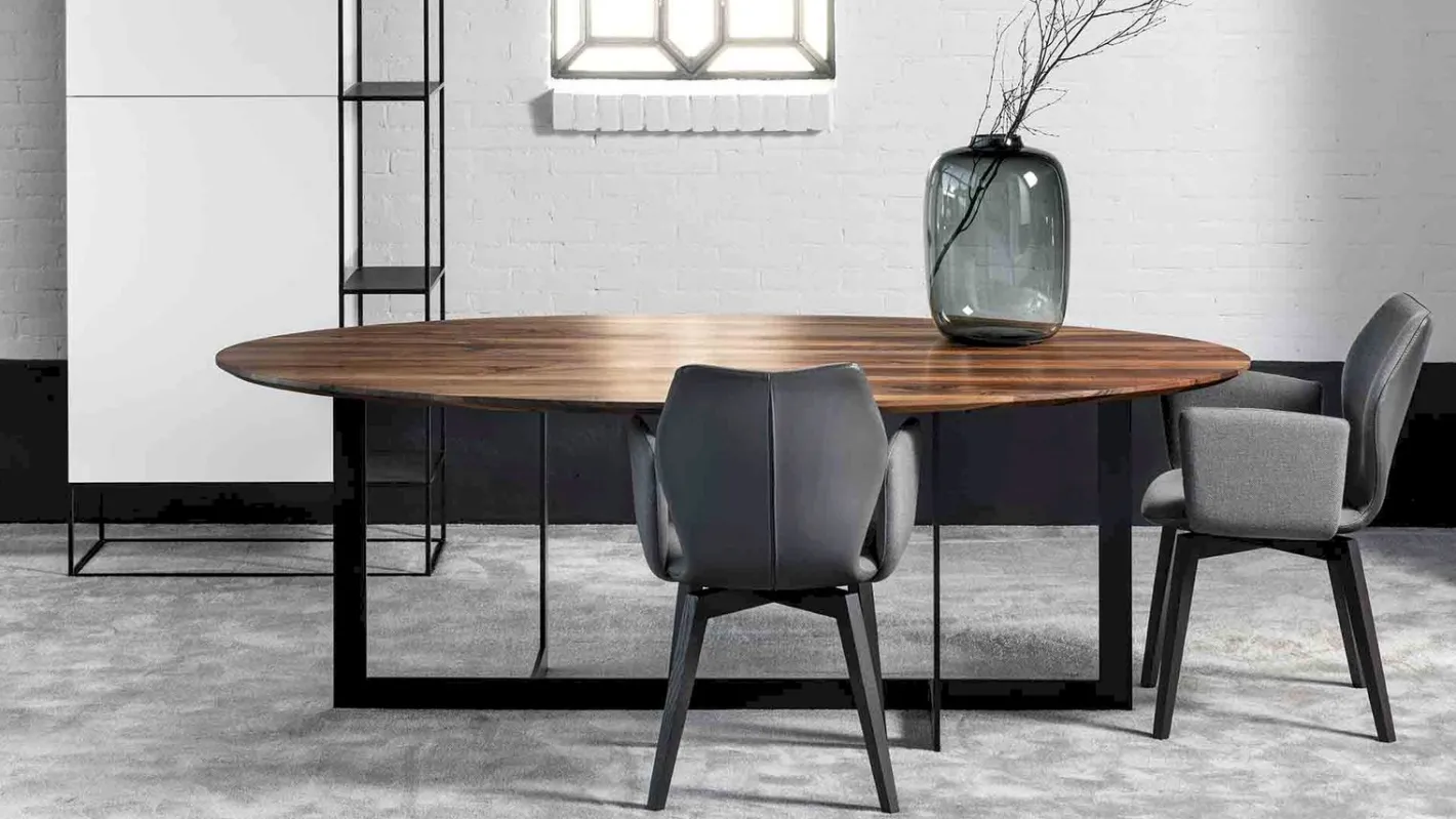 Best Interstar Ovaal Eettafel Bruin