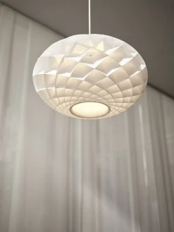 Clearance Louis Poulsen Patera Oval Hanglamp White Matt