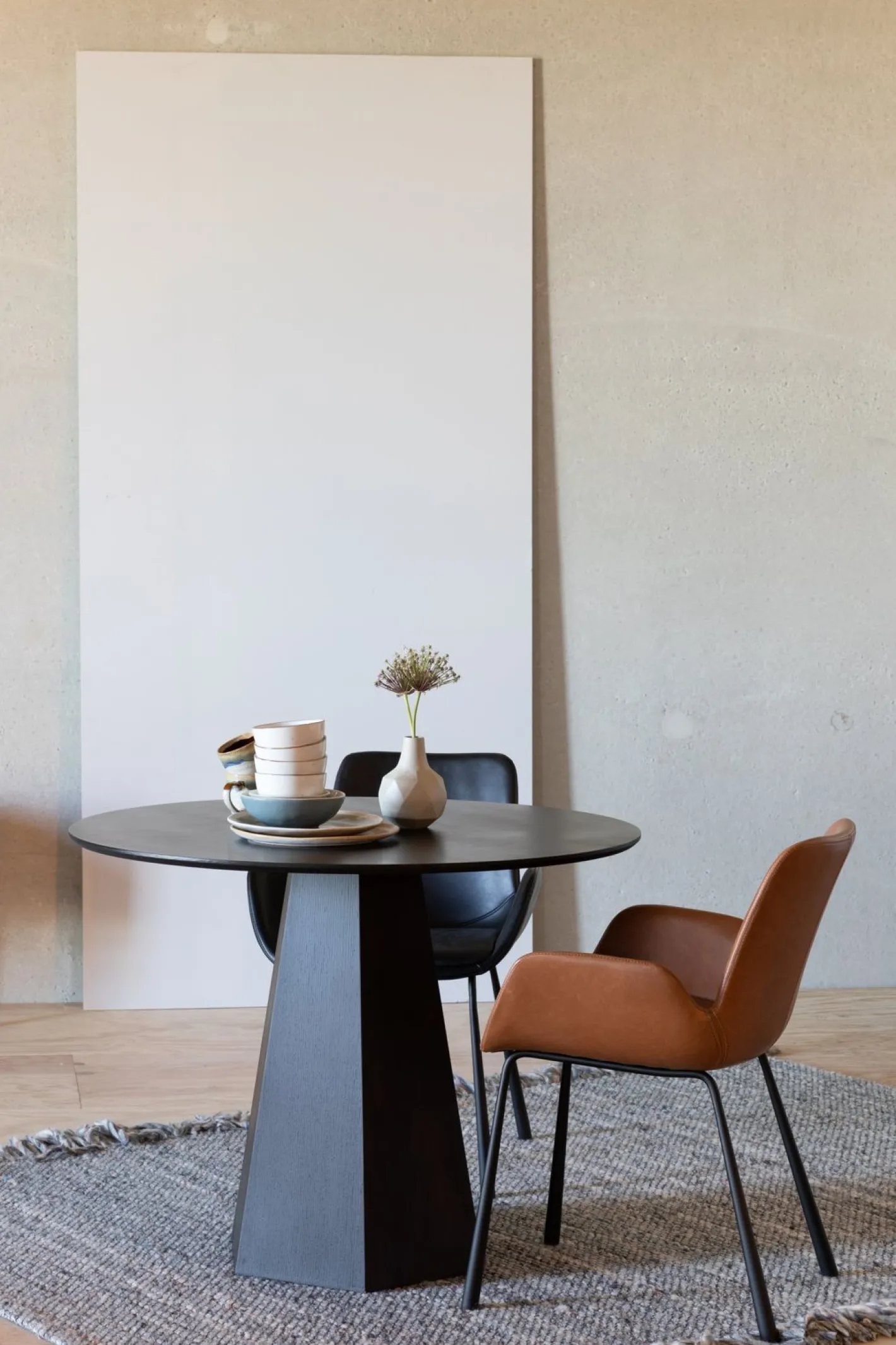 Hot Zuiver Pilar Eetkamertafel Black