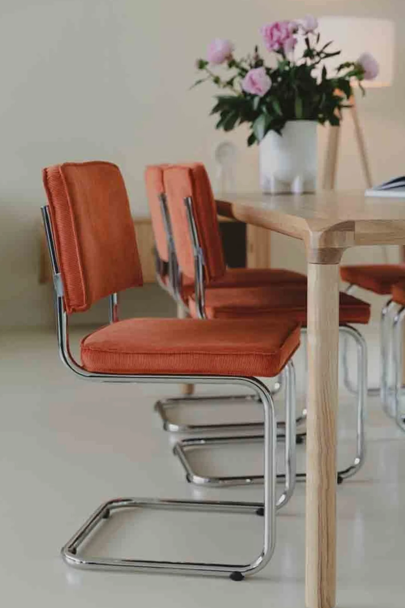 Clearance Zuiver Ridge Rib (set van 2) Eetkamerstoel Orange