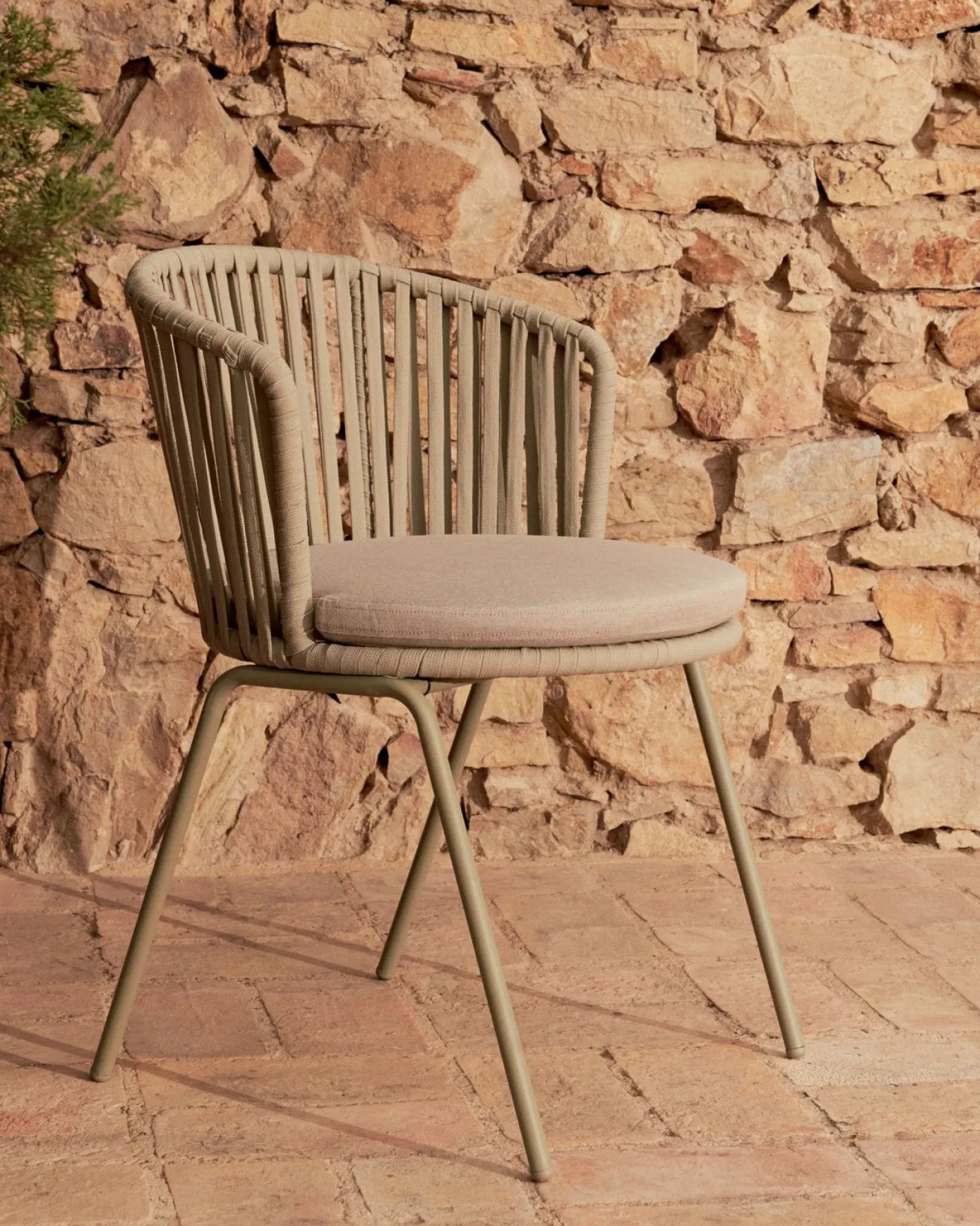 Kave Home Saconca Tuinstoel Groen