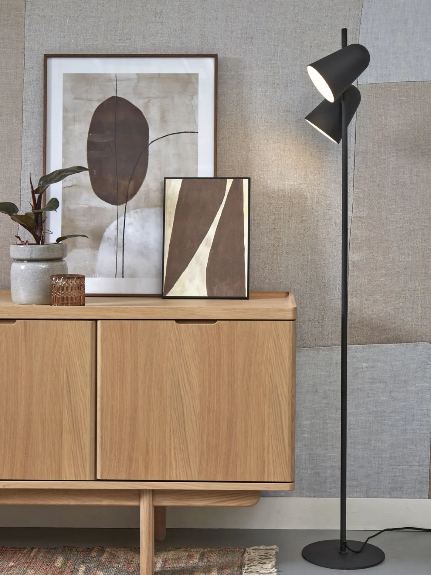 Best It's about RoMi Salamanca Vloerlamp Black
