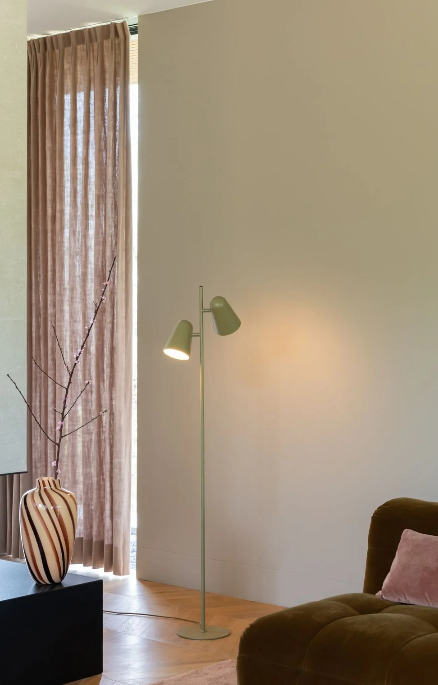Discount It's about RoMi Salamanca Vloerlamp Olive Green