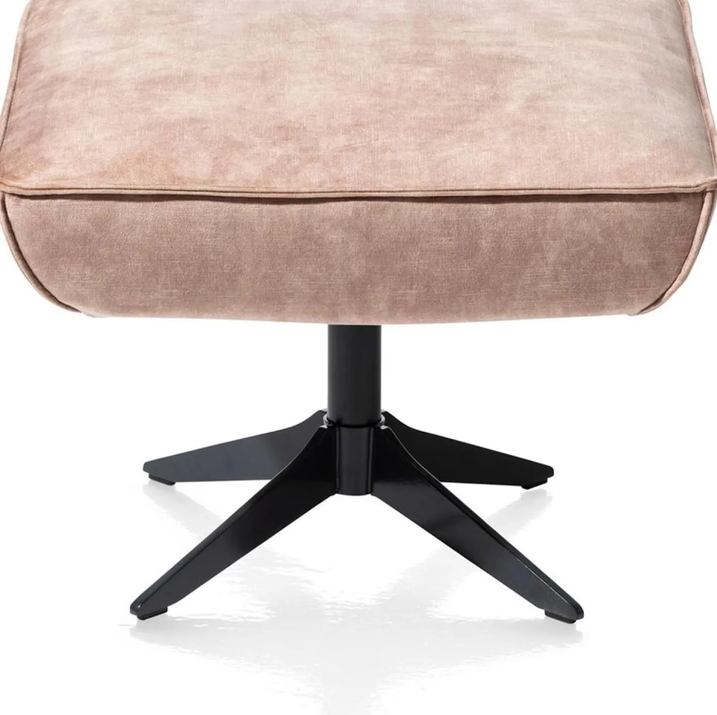 Hot Henders en Hazel Salerno Hocker Camel