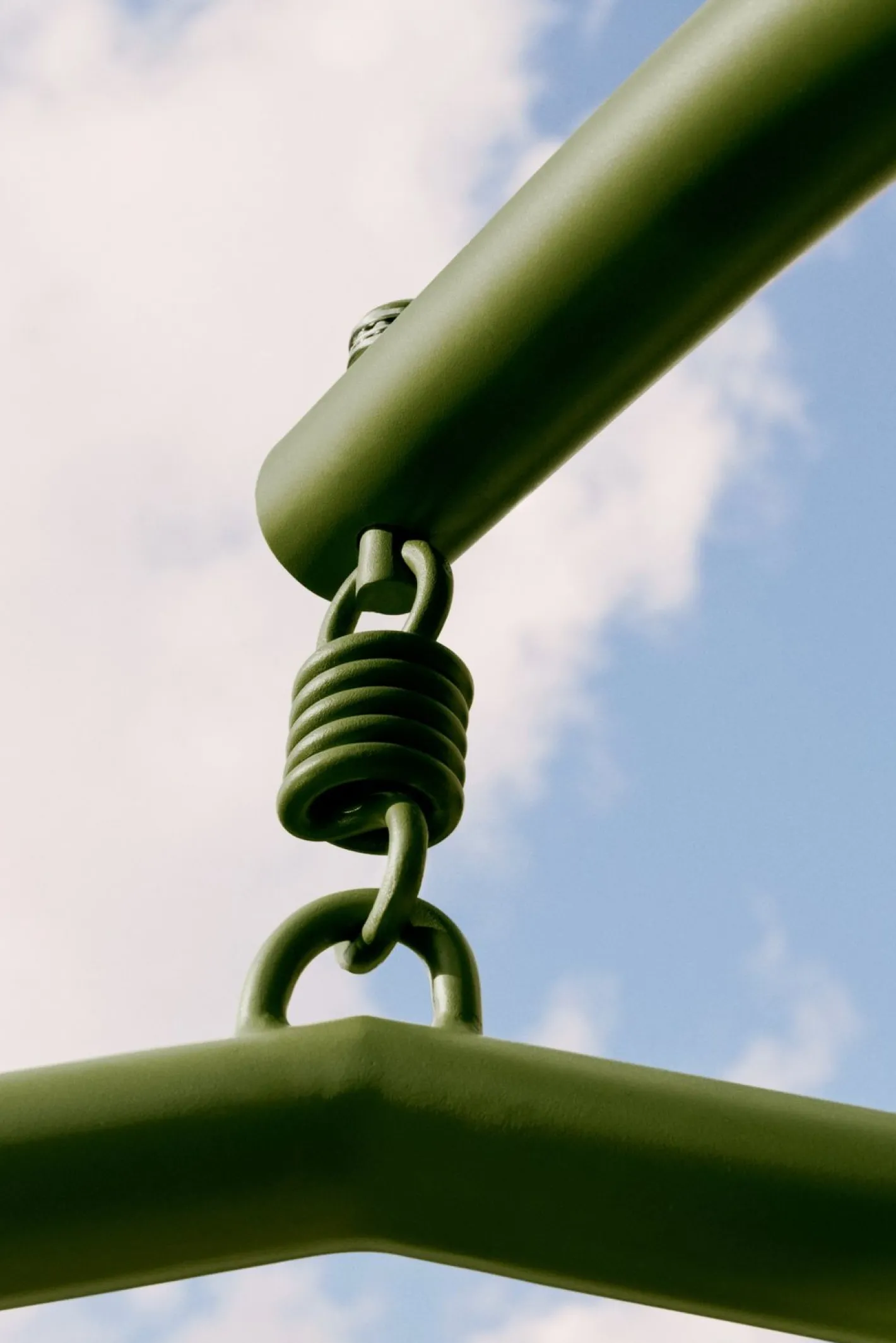 Outlet Kave Home Saliga Outdoor Hangstoel Groen